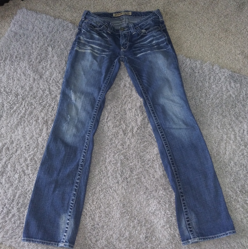SOLD Women's big star jeans